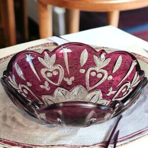 QUEEN ELIZABETH Vintage Collection Fine Crystal Accent Bowl in Cranberry…